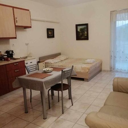 Gallery Suites "Athina" Mesolóngion Dış mekan fotoğraf